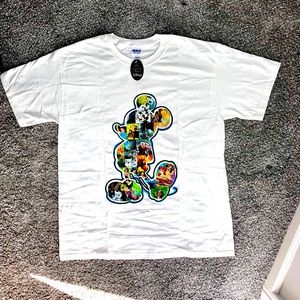 NWT RARE DISNEY MICKEY MOUSE TEE!